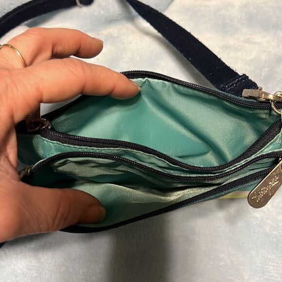 Thirty-One Crossbody  - Picture 6 of 6